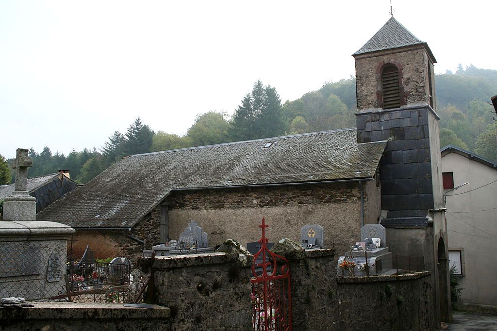 Murat-sur-Vèbre (Tarn) Boissezon, église Notre-dame et cimetière