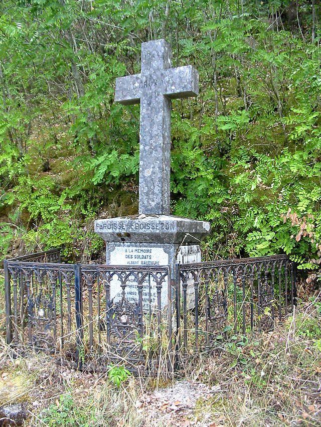Murat-sur-Vèbre (Tarn) Boissezon, monuments aux morts