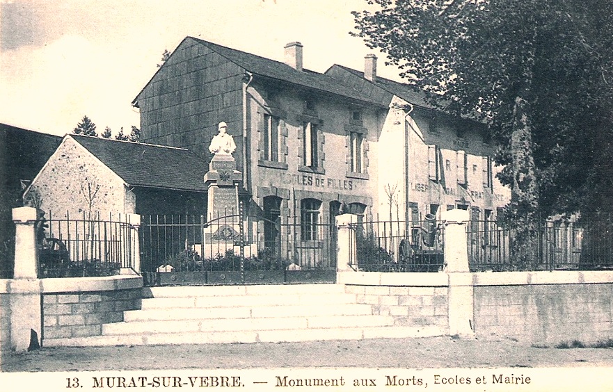 Murat-sur-Vèbre (Tarn) CPA Monument aux morts