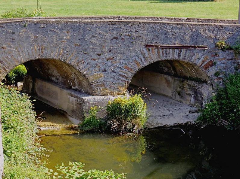 Murat-sur-Vèbre (Tarn) Pont sur la Vèbre