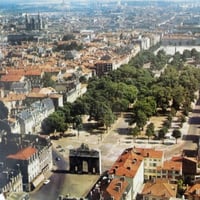 Cours Léopold