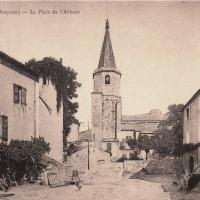 La place de l'Abbaye (cpa)