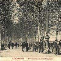 La promenade des barques (cpa)