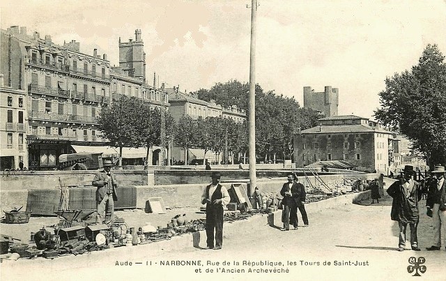 Le marché aux puces (cpa)