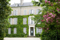 Nogent l'Artaud (Aisne) Château de la Source