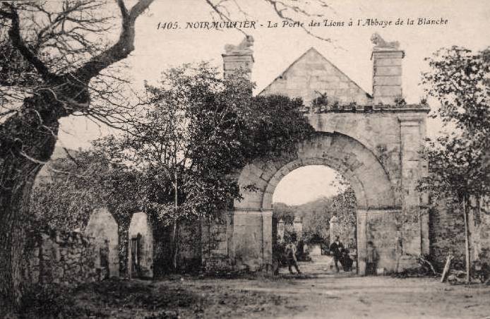 Noirmoutier-en-l'Ile (Vendée) Abbaye de la Blanche CPA