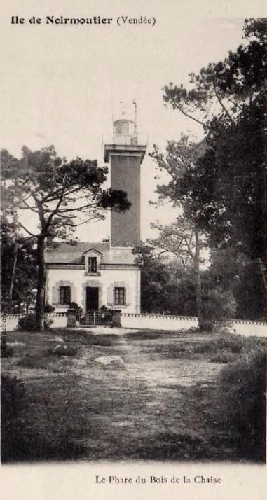 Noirmoutier-en-l'Ile (Vendée) Bois de la Chaise, le phare vers 1905