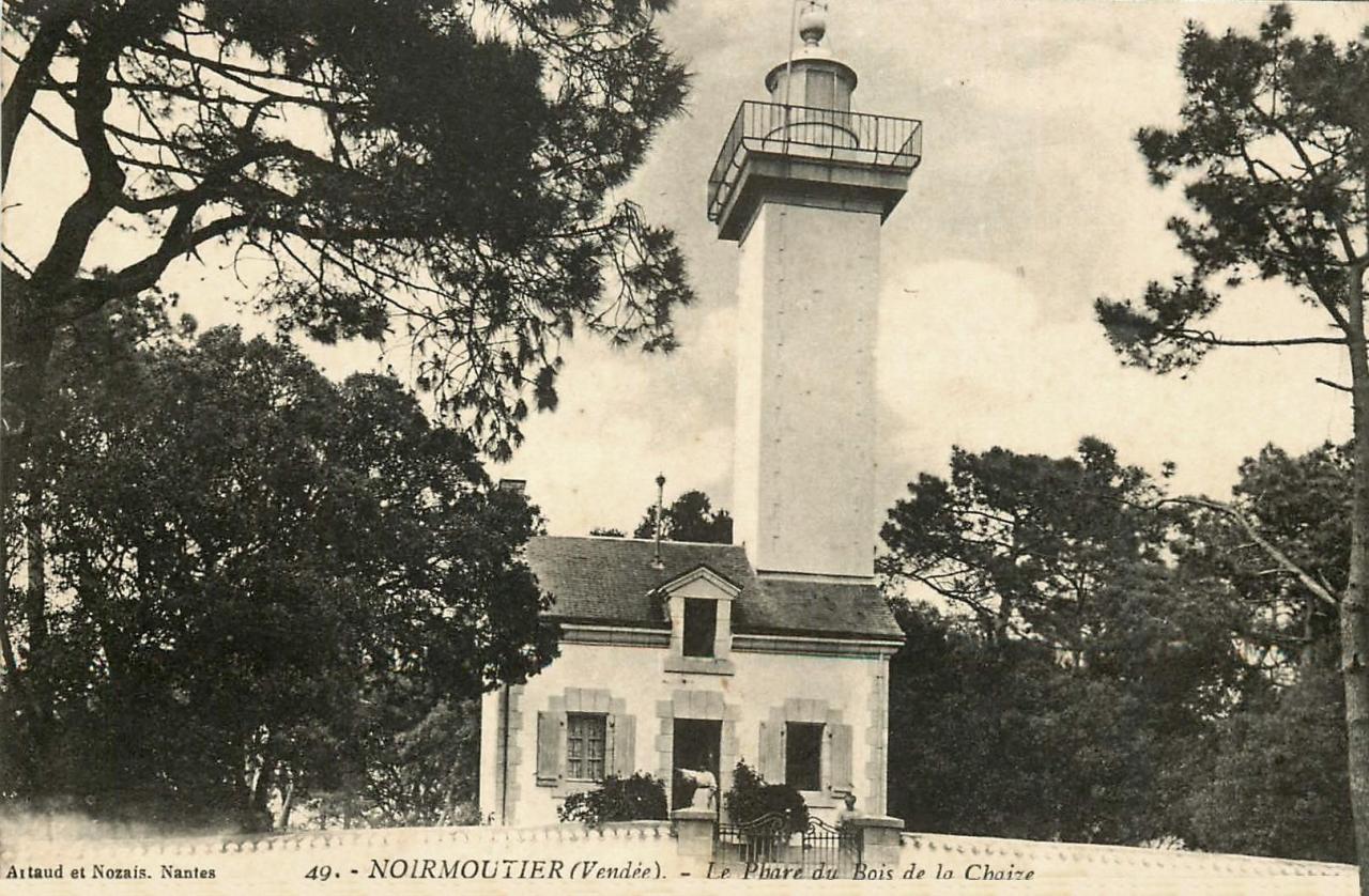 Noirmoutier-en-l'Ile (Vendée) Bois de la Chaise, le phare CPA