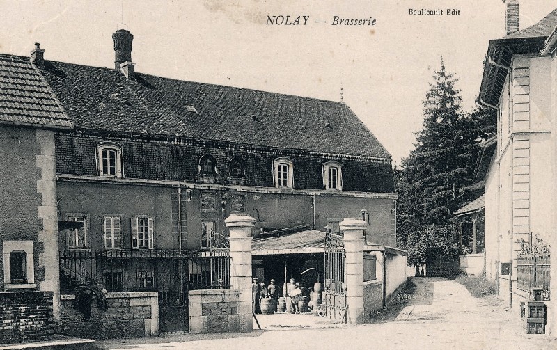 Nolay (Côte d'Or) La brasserie CPA