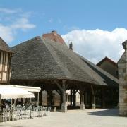 Nolay (Côte d'Or) Les Halles