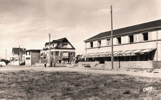 Notre-Dame-de-Monts (Vendée) Hôtel de la plage CPA