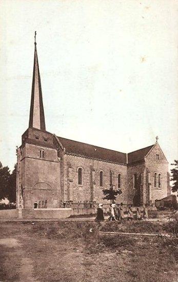 Notre-Dame-de-Monts (Vendée) L'église CPA