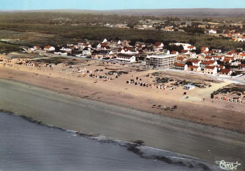 Notre-Dame-de-Monts (Vendée) Vue générale CPA