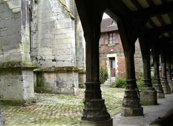 Noyon oise cathedrale