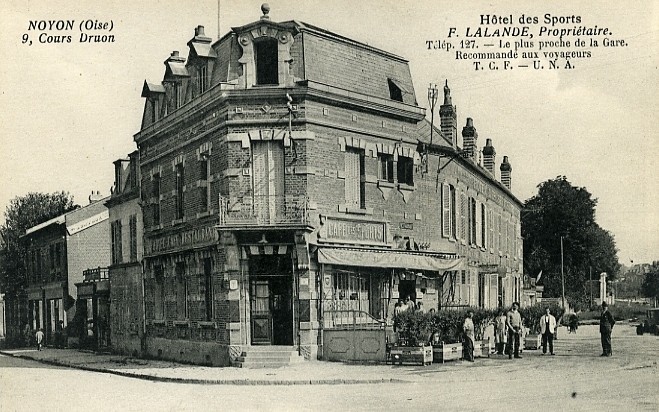 Noyon oise cpa cafe des sports avant guerre