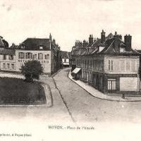 Noyon oise cpa cathedrale et place de l abside