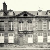 Noyon oise cpa maison 1761