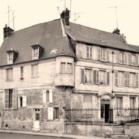 Noyon oise cpa maison de 1651