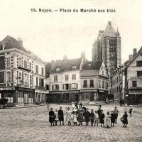 Noyon oise cpa place du marche aux bles 