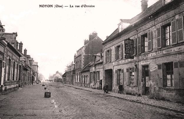 Noyon oise cpa rue d orroire 1912