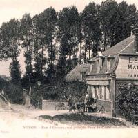 Noyon oise cpa rue d orroire vue du pont