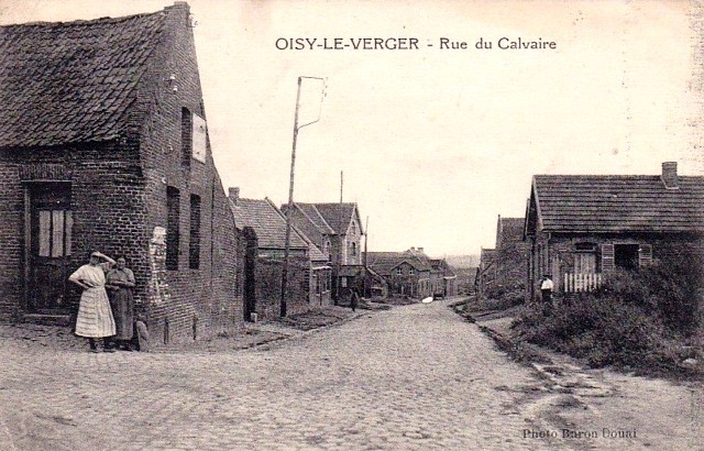 Oisy le verger pas de calais la rue du calvaire cpa