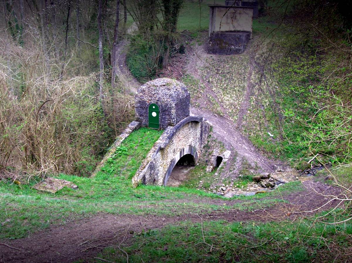Pargny-la-Dhuys (Aisne) point de départ de l'acqueduc