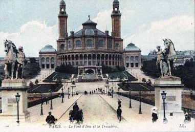 Le pont d' Iéna et le Trocadéro, cpa