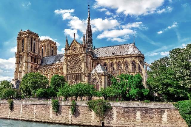 Paris 75 la cathedrale notre dame avant l incendie