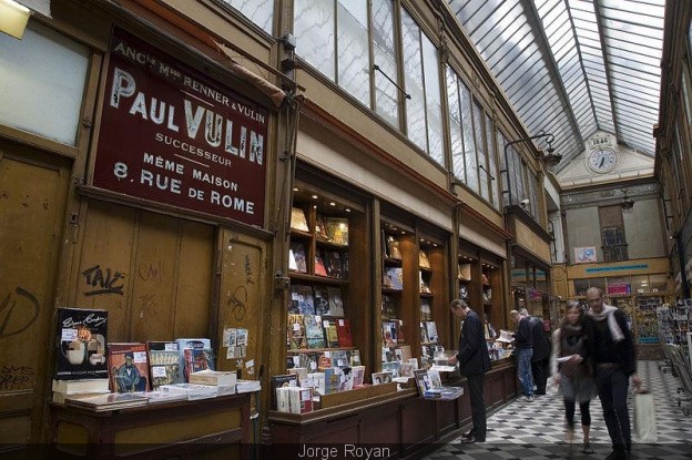 Paris 75 le passage jouffroy 9eme 