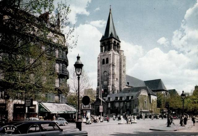 Paris 75 un lampadaire eglise saint germain des pres cpa