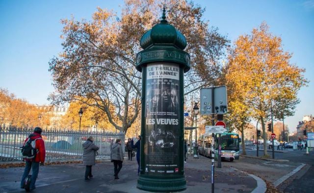 Paris 75 une colonne morris