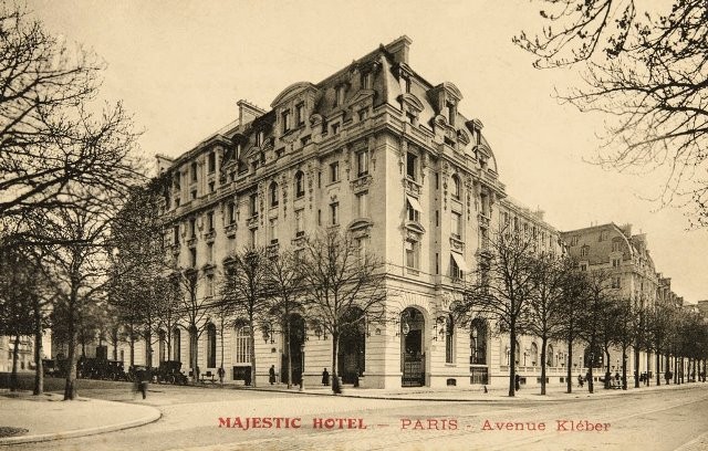 L'hôtel Majestic, cpa