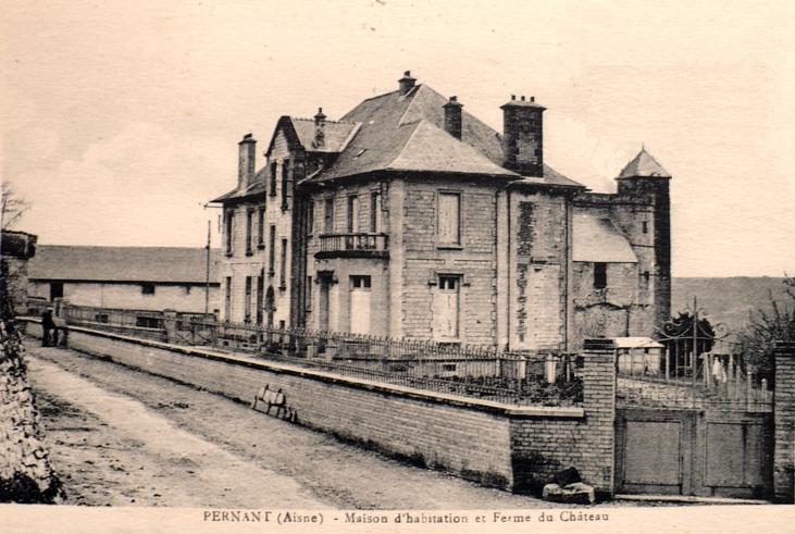 Pernant (Aisne) CPA Le château