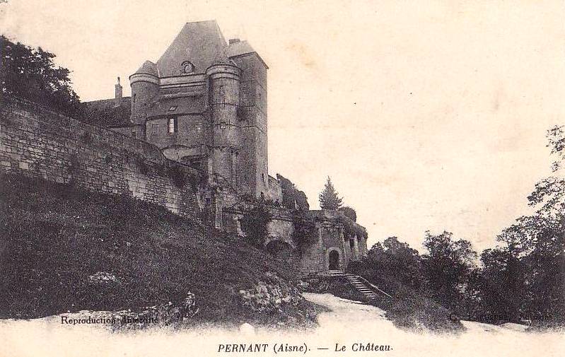 Pernant (Aisne) CPA Le château