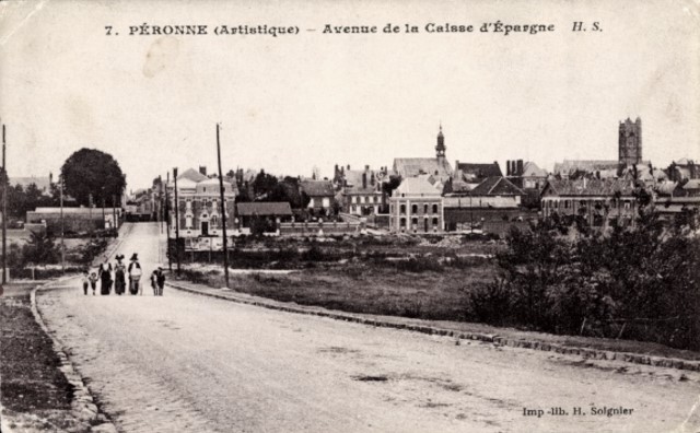 Peronne somme l avenue de la caisse d epargne cpa