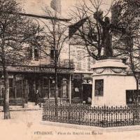Peronne somme la place du marche aux herbes cpa