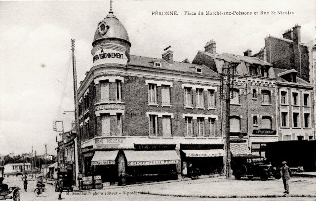 Peronne somme la rue saint nicolas cpa