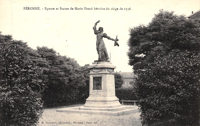 Peronne somme la statue de marie foure cpa