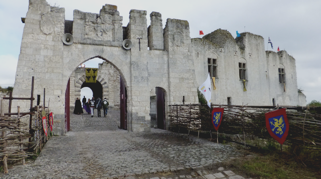 Picquigny somme la porte de la barbacane