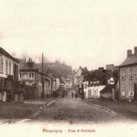 Picquigny somme la rue d amiens cpa