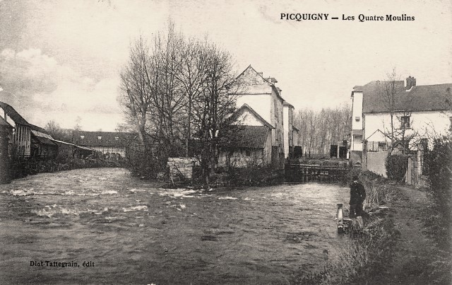 Picquigny somme les quatre moulins cpa