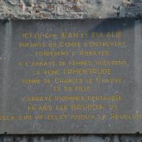 Plaque marquant l'emplacement de l'ancienne abbaye de Hasnon (Nord)