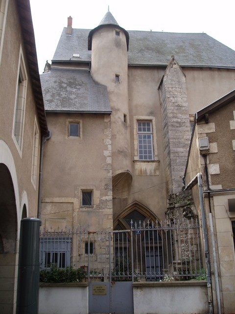 Poitiers vienne l hotel de l echevinage