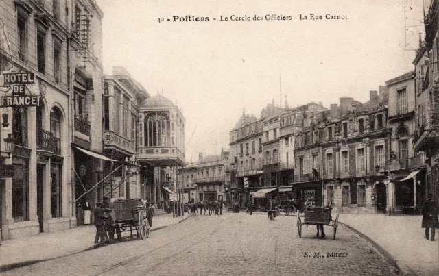 Poitiers vienne la rue carnot cpa