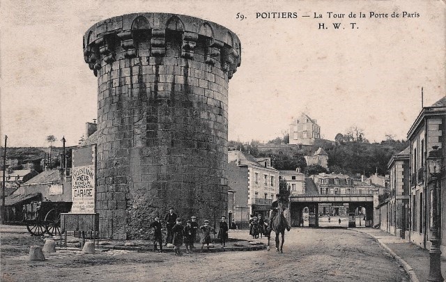 Poitiers vienne la tour de la porte de paris cpa