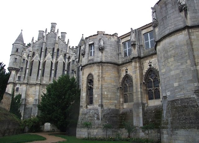 Poitiers vienne le palais des comtes