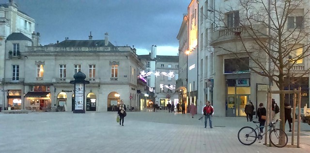 Poitiers vienne promenade en ville 2016 