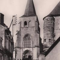 L'église Saint-Pierre CPA