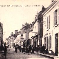 La rue de la Poste CPA